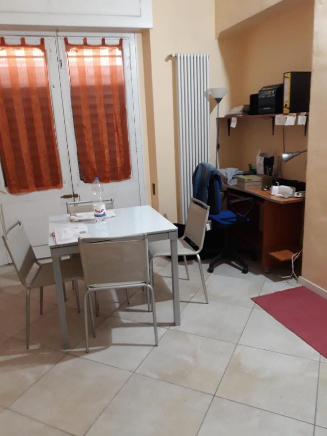 Ferienwohnung Monolocale Soana Turin Exterior foto