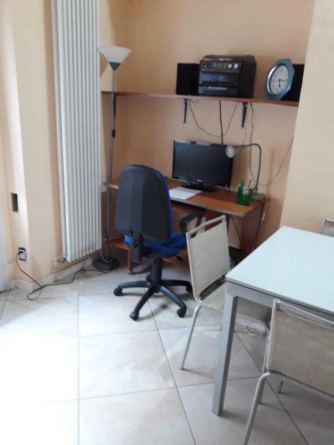 Ferienwohnung Monolocale Soana Turin Exterior foto